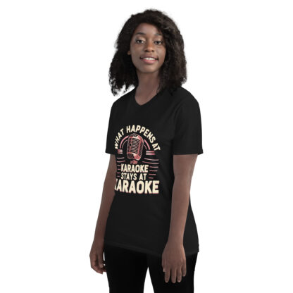 Rose Gold Retro Microphone "What Happens at Karaoke Stays at Karaoke" T-Shirt - Image 4